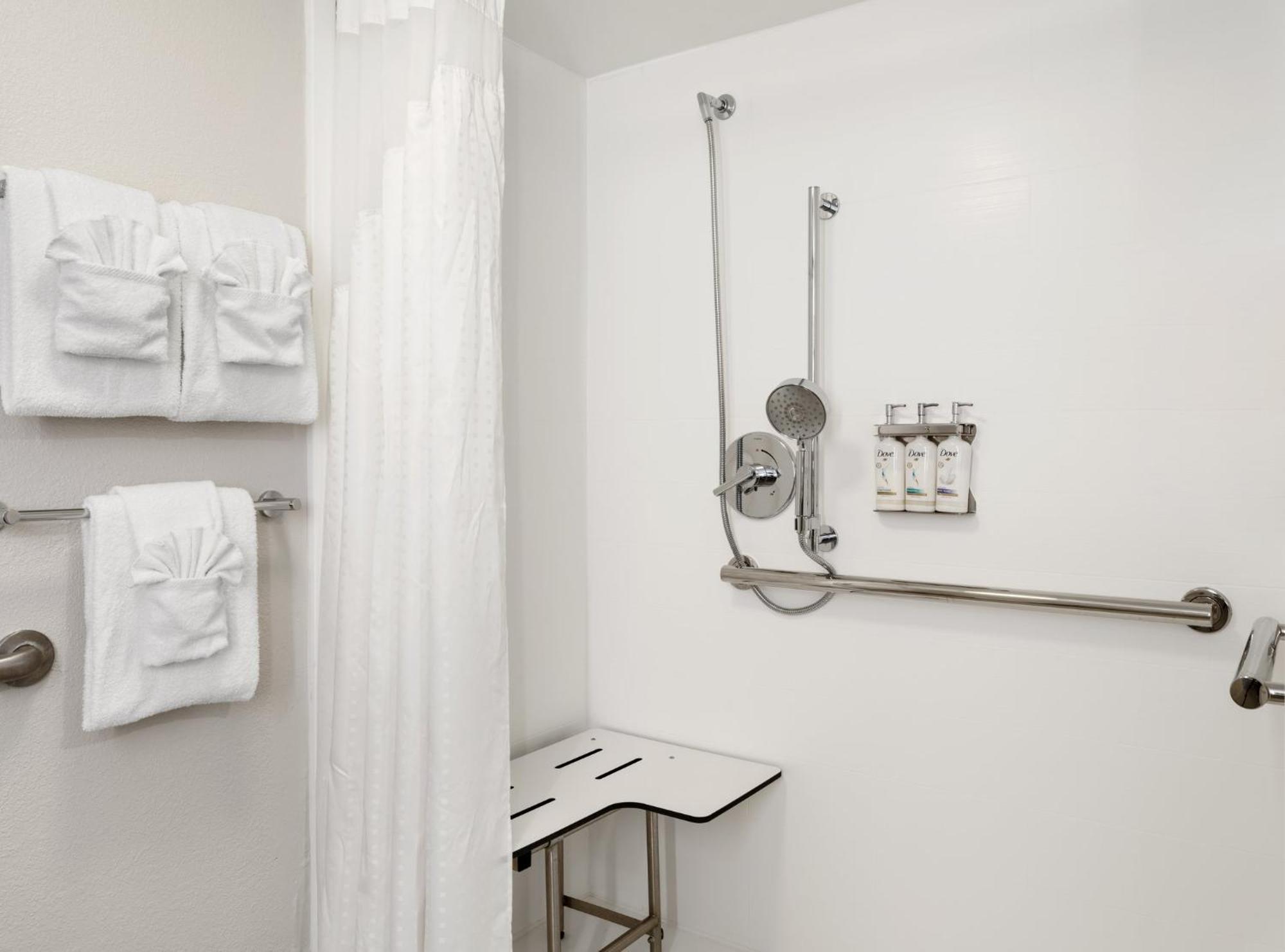 King Room Roll Shower Disability Access